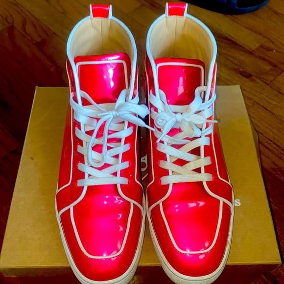 Christian Louboutin - Picture 1 of 2